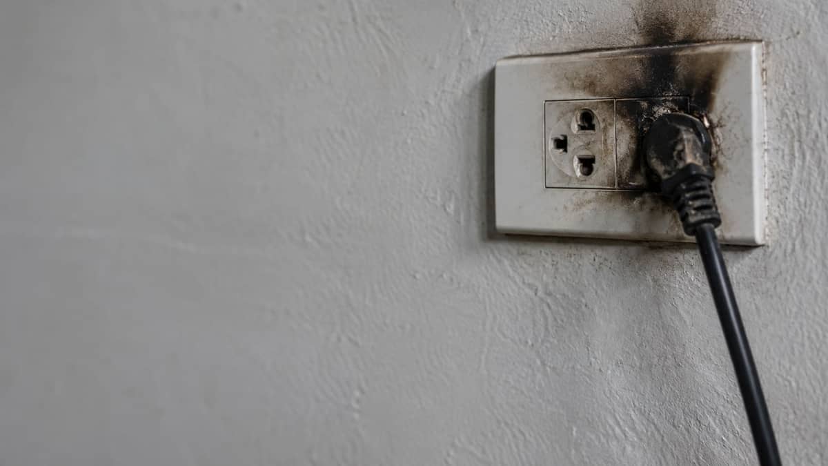 リコール中の製品で火災 消費者庁が重大製品事故27件を公表 電気ケトルや充電式スピーカー(イメージ画像)