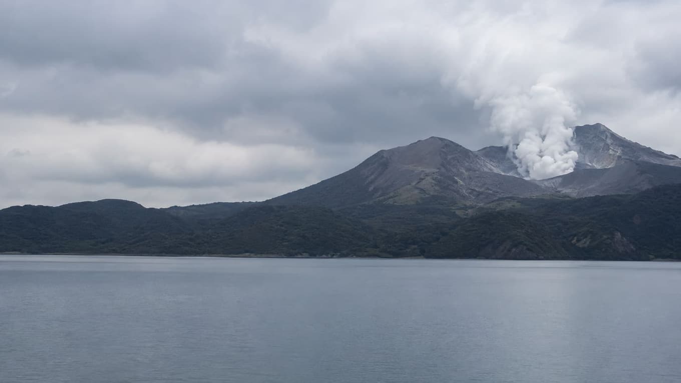 火山調査委員会が111活火山の評価を公表　年明けの重点評価は十勝岳・北海道駒ヶ岳・吾妻山・阿蘇山（イメージ画像）